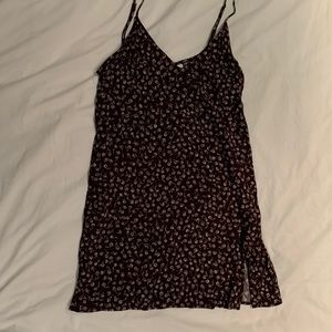 Aritzia Sunday Best label floral pattern slip dress